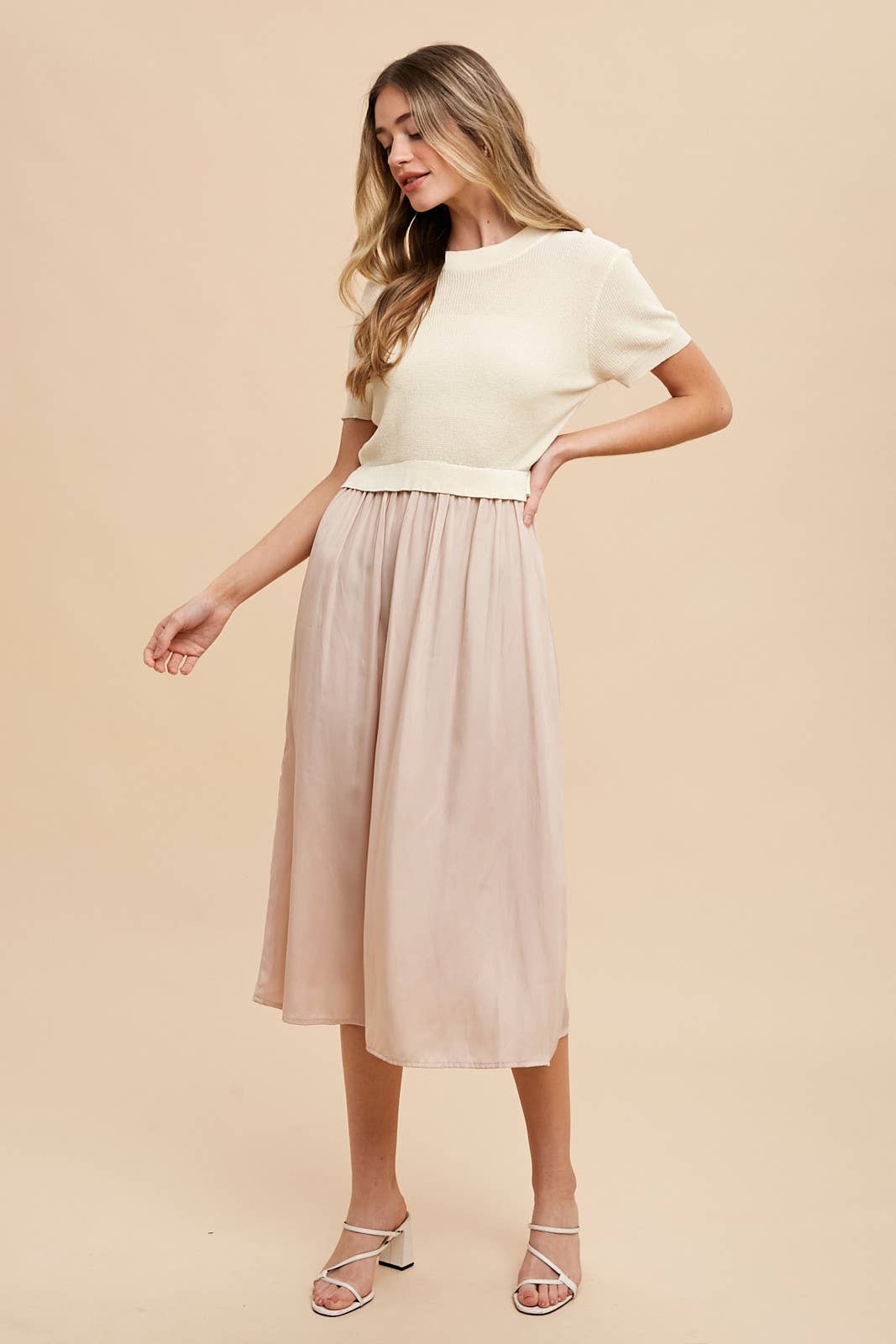 MIX MEDIA SHORT SLEEVE SWEATER MIDI DRESS