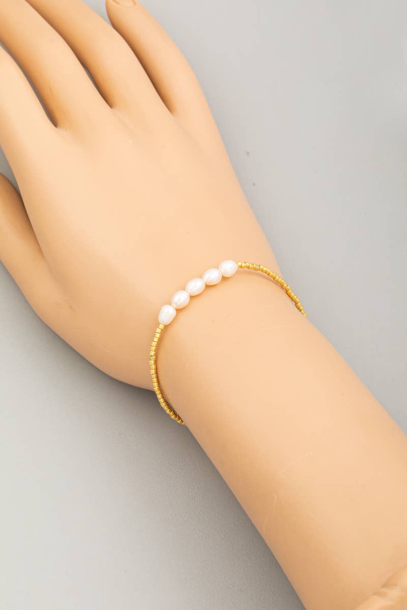Dainty Pearl Beaded Adjustable Bracelet