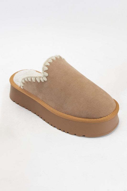 Penelope Sherpa Lined Clogs