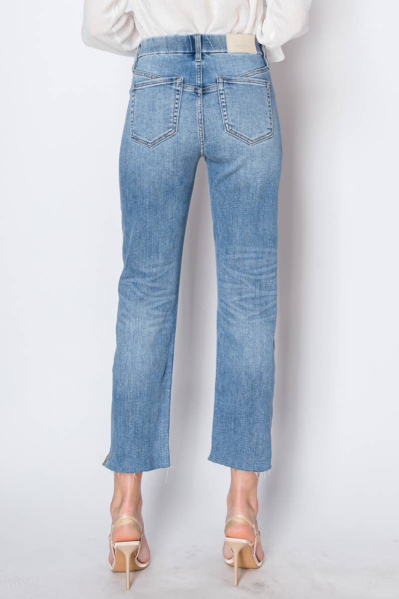 TUMMY CONTROL HIGH RISE SLIM STRAIGHT JEANS