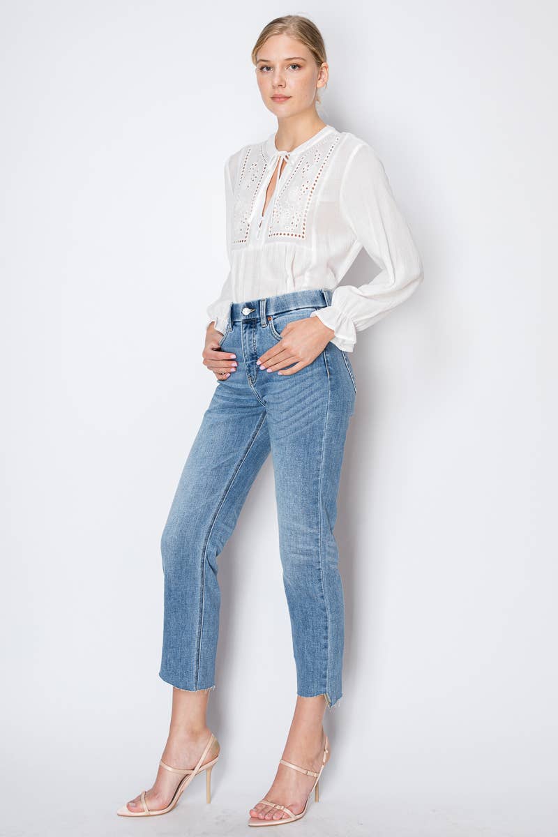 TUMMY CONTROL HIGH RISE SLIM STRAIGHT JEANS