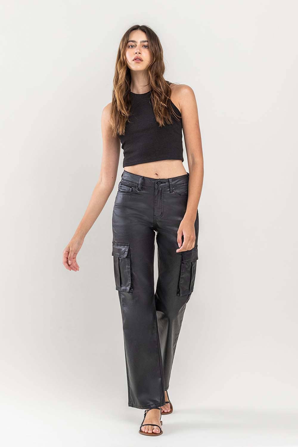 Vervet HIGH RISE 90'S COATED ANKLE CROP CARGO DAD JEANS