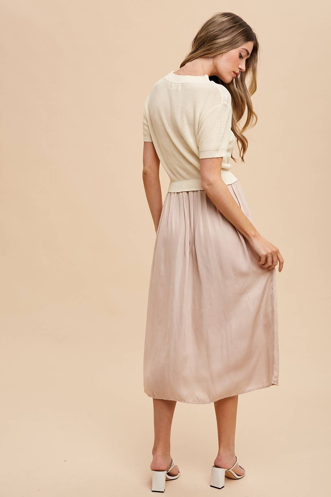 MIX MEDIA SHORT SLEEVE SWEATER MIDI DRESS